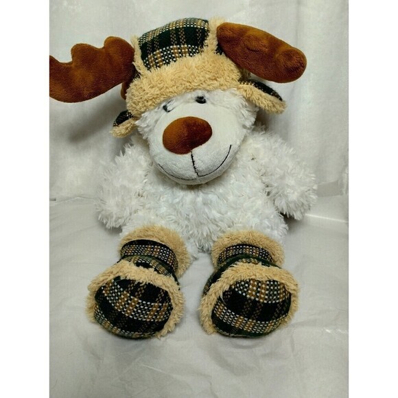 Dan Dee Collectors Choice 17inch Cuddly 2012 White Moose Plush - Picture 2 of 12